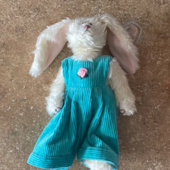 3 Vintage rare bunny Attic Treasures for Easter. Mint with tag protectors - Picture 2 of 10